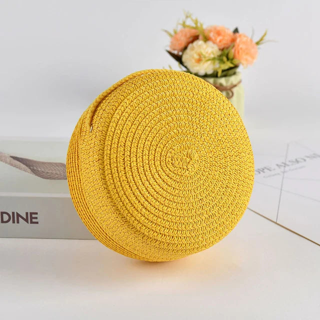 bags : Ronde Stro Schoudertas Dames Wit - Handgeweven met Ritssluiting - Stro in Geel 16x 6.5x16cm van Pantino