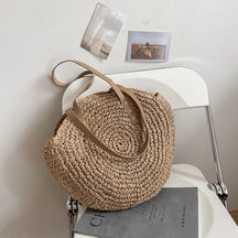 bags : Ronde Schoudertas van Stro voor Dames - Beige in Khaki 43x2x38cm van Pantino