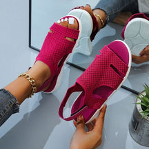 Sandals : Dames Sandalen - Orthopedisch Design voor Ultiem Comfort en Elegantie - Khaki in Rood van Pantino