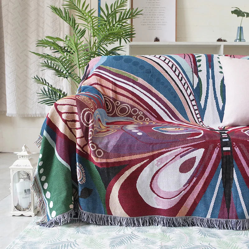 home & garden : Tapijten in Pauwenstijl - Pauwblauw in Vlinder roze van Pantino