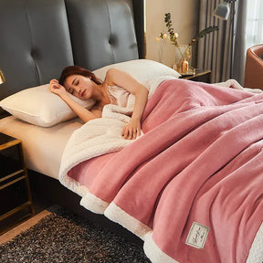 home & garden : Dikke Fleece Winterdeken - Luxueus Knus Thuis en Bank - Fleece in Bonenpasta van Pantino