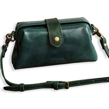 bags : Premium Leather Bag Dames Leer - Lichtbruin in Groen van Pantino
