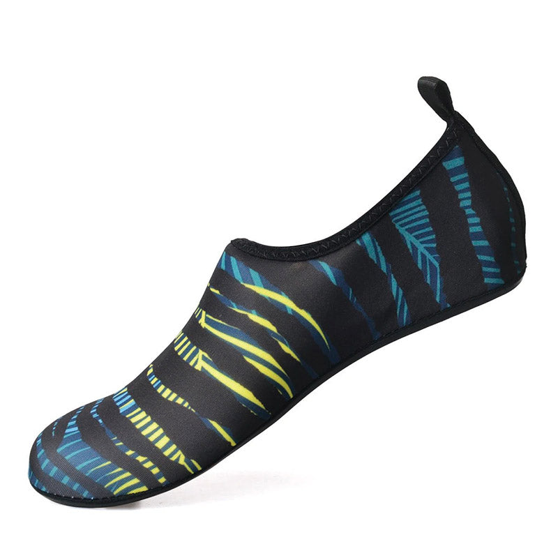 outdoor equipment : Protective Water Shoes Dames - Lichtblauw in van Pantino