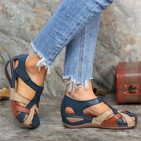 Sandals : Luxe Comfort Zijden Sandalen Dames - Elegante Sandalen voor Verfijnde Stijl en Gemak - Bourgondischrood in Blauw van Pantino