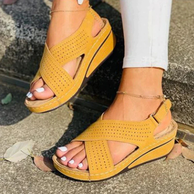 Sandals : Sandalen Dames Rood - Orthopedische - Ideaal voor Ondersteuning en Comfort op Elke Dag in Geel van Pantino