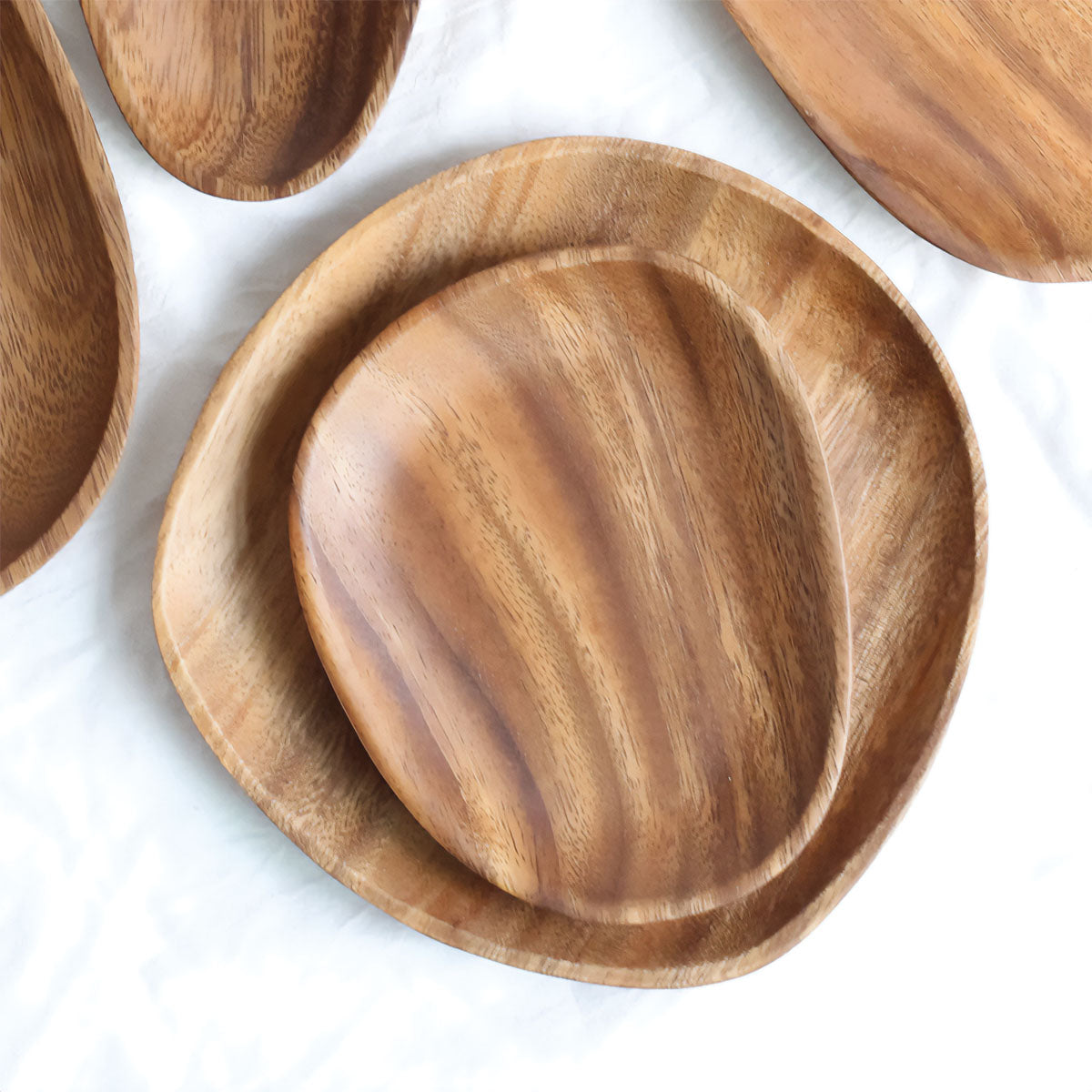 home & garden : Elegante Borden in Walnoot en Acacia - Premium Houten Servies voor Entertainment Stijl in van Pantino