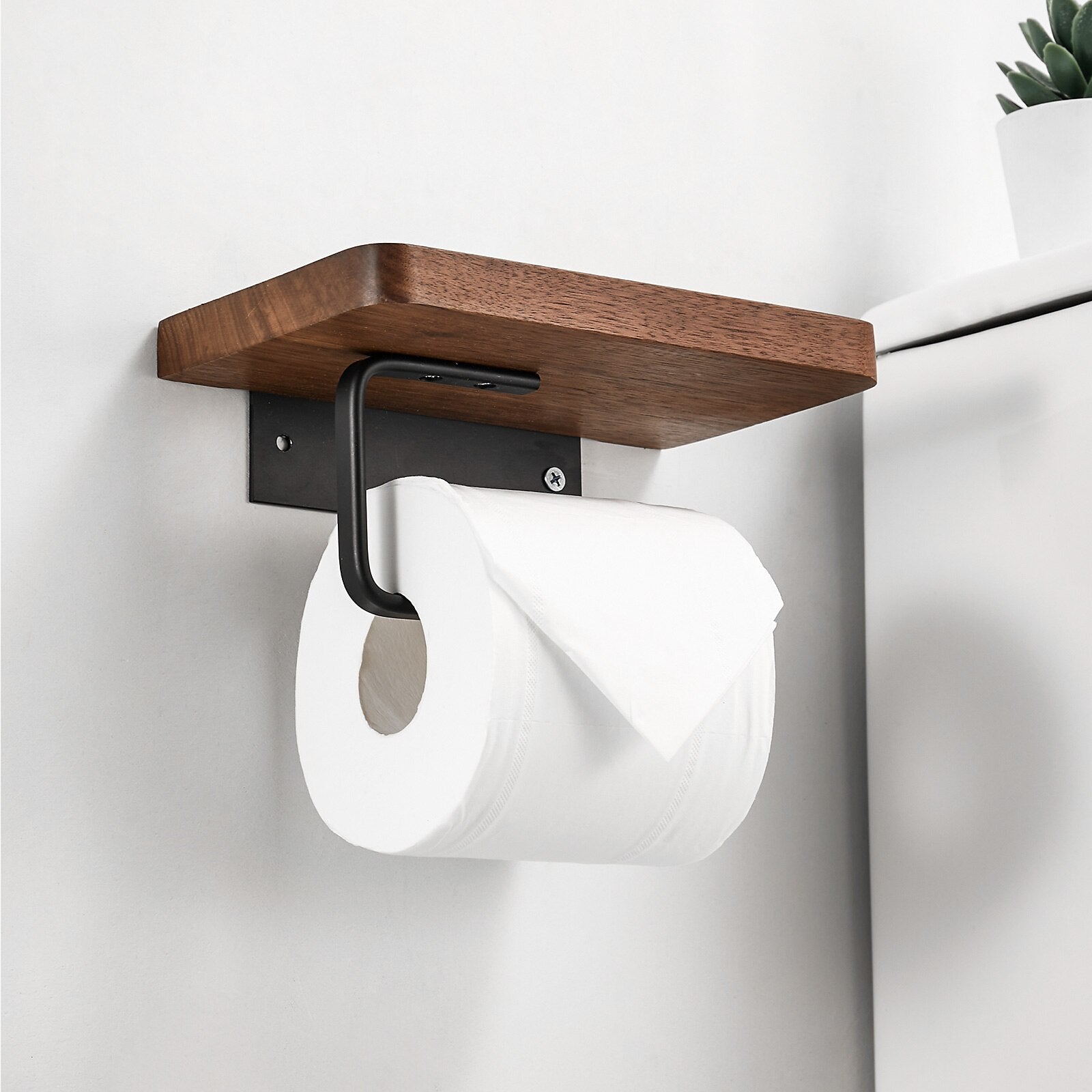 home & garden : Houten Toiletrolhouder - Hip & Handig in van Pantino
