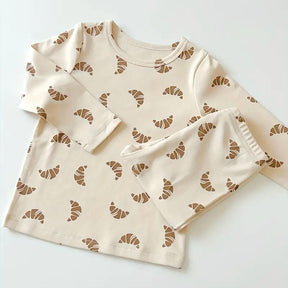 other : Schattige Croissant-Thema Pyjama Set voor Kinderen in van Pantino