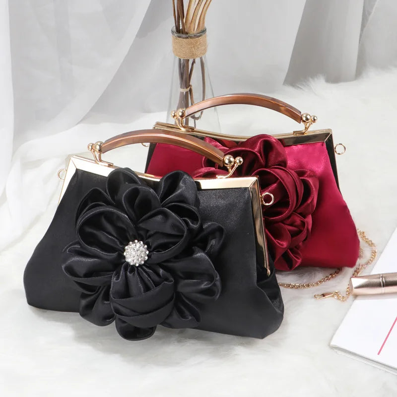 bags : Satijnen Tas Dames Zwart - Bloemenstrik Strassdetail Avond - Satijn in van Pantino