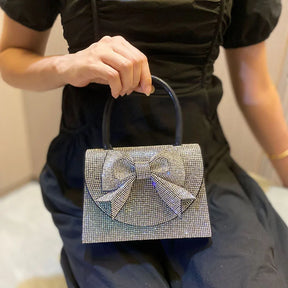 bags : Clutch Dames Zwart - Verfraaid Kristallen Strik Avond - Stof in van Pantino