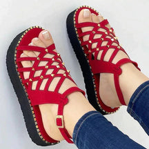 Sandals : Sandalen Dames Zwart - Stijlvolle Pastel Schuimzool - Brengt Elegantie en Comfort naar Elke Stap in Rood van Pantino