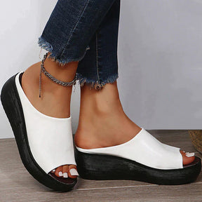 Sandals : Sandalen Dames Bruin - Comfortabele Orthopedische - Brengt Ondersteuning en Elegantie in Wit van Pantino