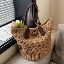 bags : Bohemian Stro Schoudertas Dames - Grote Geweven Zomers Design - Stro in Bruin van Pantino