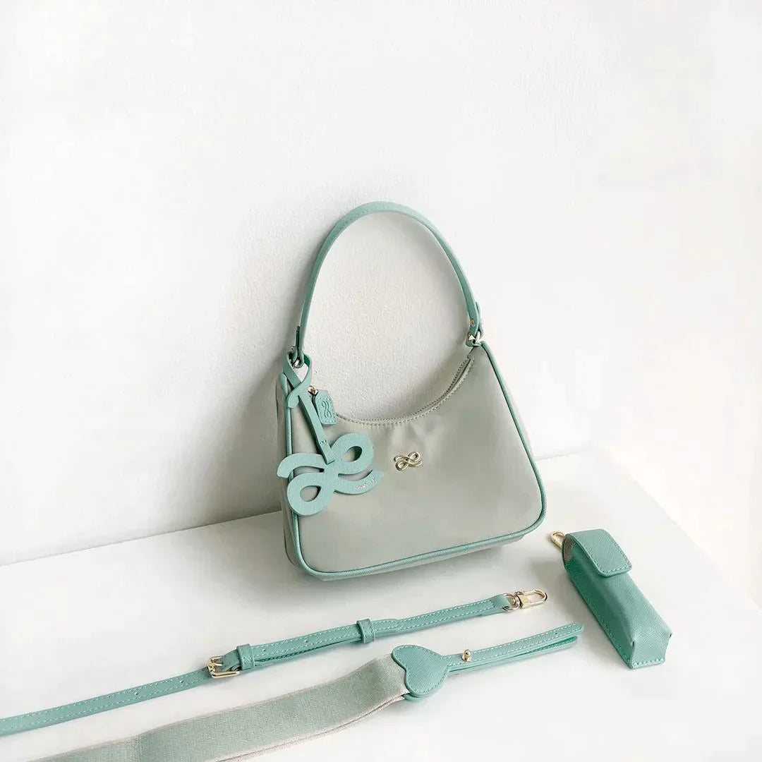 bags : Handtas Zwart - Vintage Esthetische in Lichtgroen van Pantino