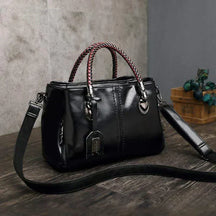 bags : Klassieke Leren Tas Dames Zwart - Gevlochten Handvatten - PU-Leer in Zwart van Pantino