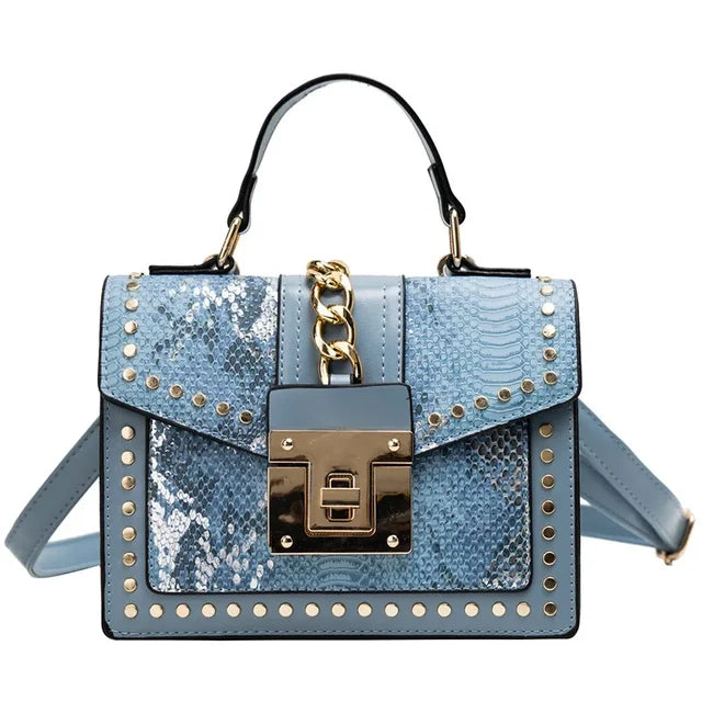 bags : Schoudertas Dames Wit - Imitatieslangenleer Studs Rock - Synthetisch Leer in van Pantino