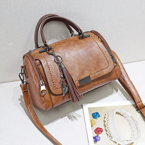 bags : Schoudertas Dames - Kwastjes Grote Capaciteit Modieus Design - Synthetisch Leer in van Pantino