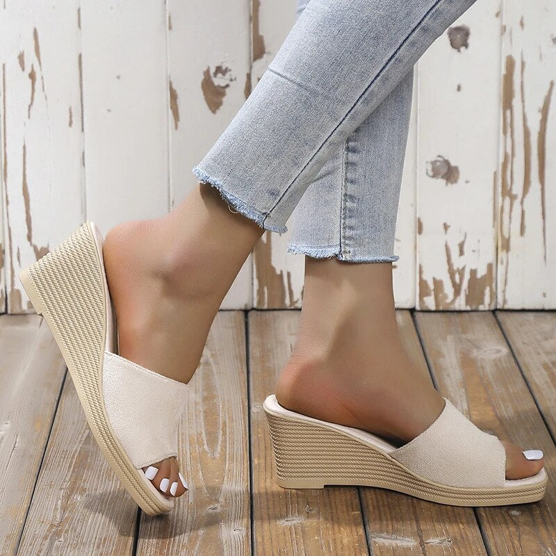 Sandals : Sandalen Dames Zwart - Chic Casual - Brengt Casual Elegantie en Comfort naar Elke Dag in van Pantino
