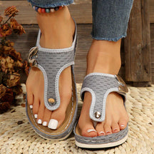 Sandals : Sandalen Dames Rood - Luxe Lederen - Perfect voor een Verfijnde en Comfortabele Stijl in Grijs van Pantino