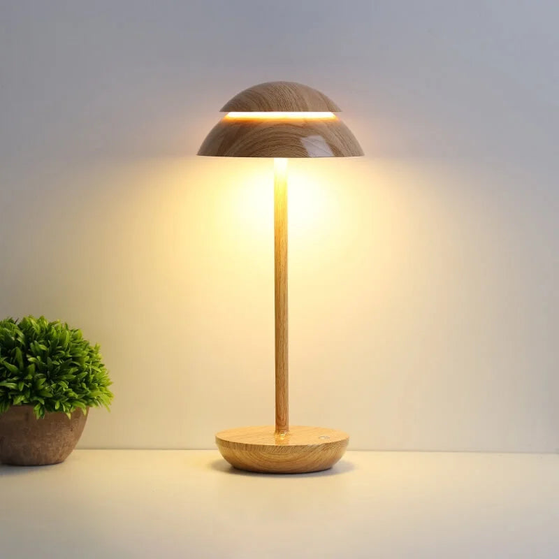 home & garden : Lichtgevende Prestige Lamp - Zwart in Hout van Pantino