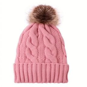 Beanie : Warme Muts met Bontbal Dames - Beige in Roze van Pantino