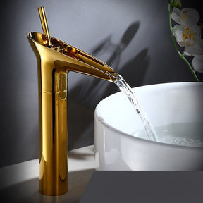 home & garden : Antieke Waterval Badkamer Wastafel Kraan - Zwart Kort in Goud hoog van Pantino