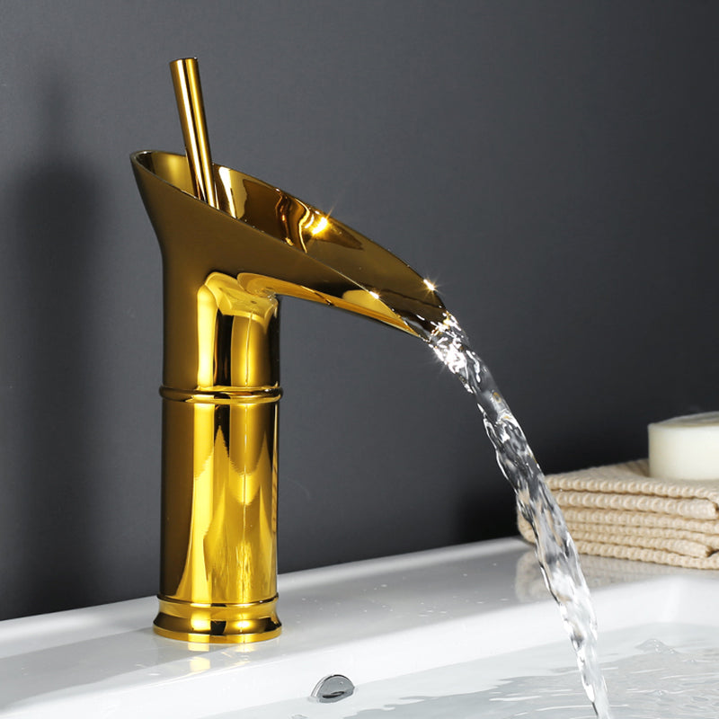 home & garden : Antieke Waterval Badkamer Wastafel Kraan - Zwart Kort in van Pantino