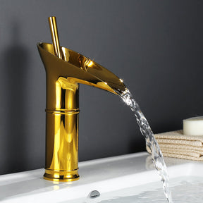 home & garden : Waterval Wastafelkraan Zwart Kort - Antiek Messing Badkamer - Messing in van Pantino