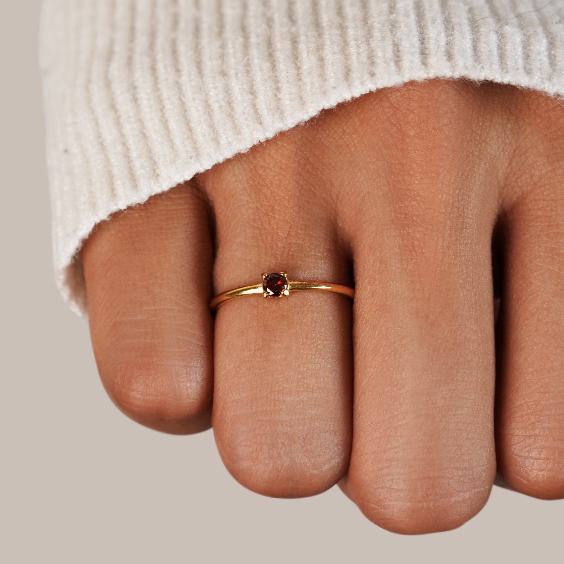 Ring : Ring Goud - Birthstone 18K Roestvrij Staal in van Pantino