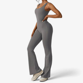 One-Pieces : Elegante zwarte jumpsuit met diepe V-hals voor dames in van Pantino