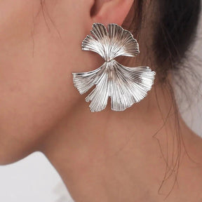 Earrings : Boheemse Oorbellen - Geometrische Bladvorm Goud en Zilver - Metaal in D van Pantino