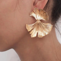 Earrings : Boheemse Oorbellen - Geometrische Bladvorm Goud en Zilver - Metaal in C van Pantino