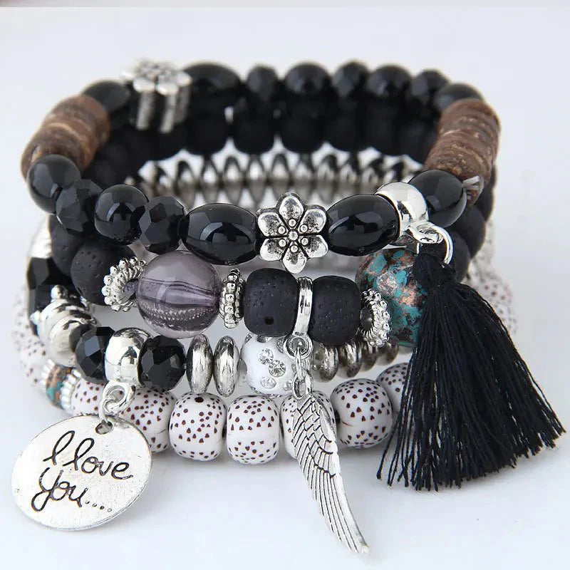 Bracelet : Bohemian Charm Armband Zwart-Goud - Kralen Wrap Stijl - Kralen in Zwart van Pantino