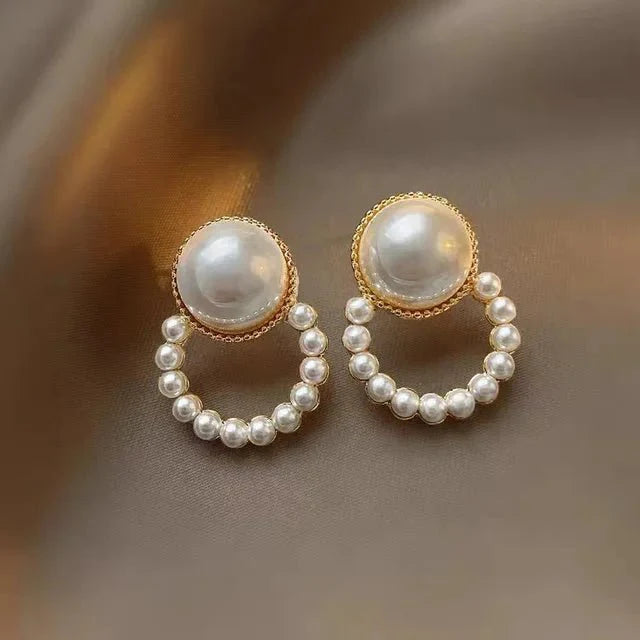 Earrings : Bohemian Parel Oorbellen - Grote Elegante Druppel - Parel in C van Pantino