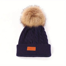 Pompom Beanie : Pompom Muts Dames Zwart - Gebreide Warme Winter - Acryl in Marineblauw van Pantino