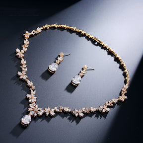 Jewelry Set : Dames Kristallen Juwelen Set - Goud in van Pantino