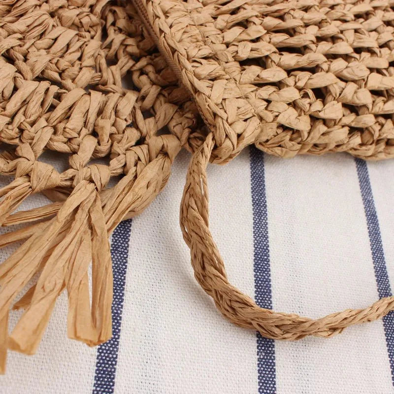 bags : Geweven Stro Clutch Dames Beige - Zomers Elegant Design - Stro in van Pantino