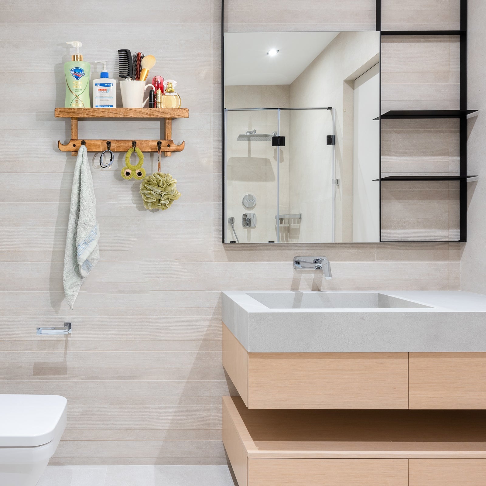 home & garden : Wandrek met Kapstok Fluweel - Vintage Wit in van Pantino