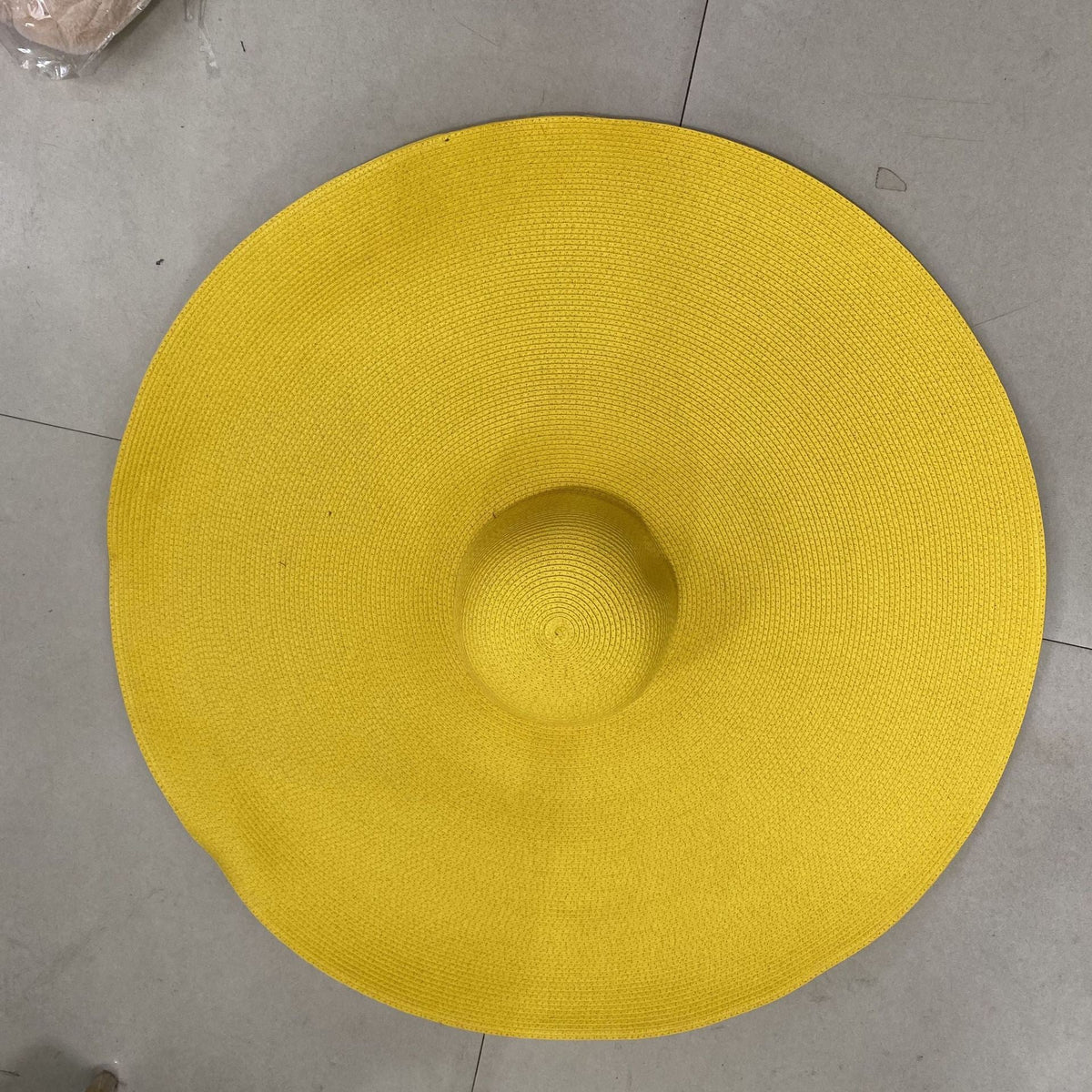 Sun Hat : Gele Dames Stro Zonnehoed met Brede Rand – Stijlvol & Beschermend voor Zomer & Strand in Geel One size van Pantino