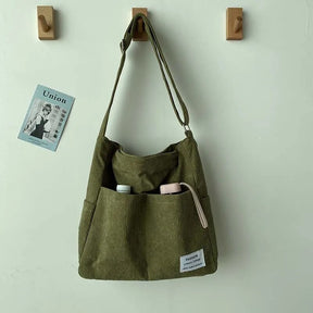 bags : Schoudertas Ribfluweel - Beige in Groen van Pantino