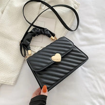 bags : Draagtas met Hart - Khaki in Zwart van Pantino