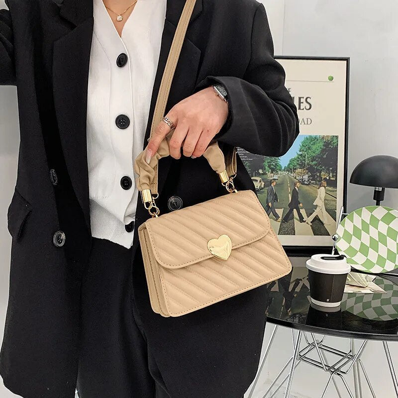 bags : Draagtas met Hart - Khaki in van Pantino