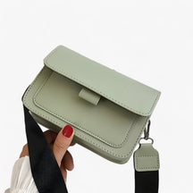 bags : Retro Schoudertas Dames Groen - Klassieke Charme - Imitatieleer in Groen van Pantino