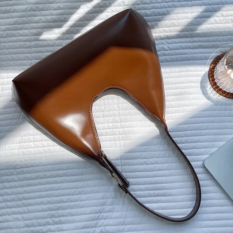 bags : Vrijetijdstas Dames - Kleine Luxe PU-Leer Stijl - PU-Leer in Bruin van Pantino