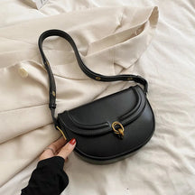 bags : Mini Schoudertas Dames - Klepsluiting Gladde Textuur - PU-Leer in Zwart van Pantino