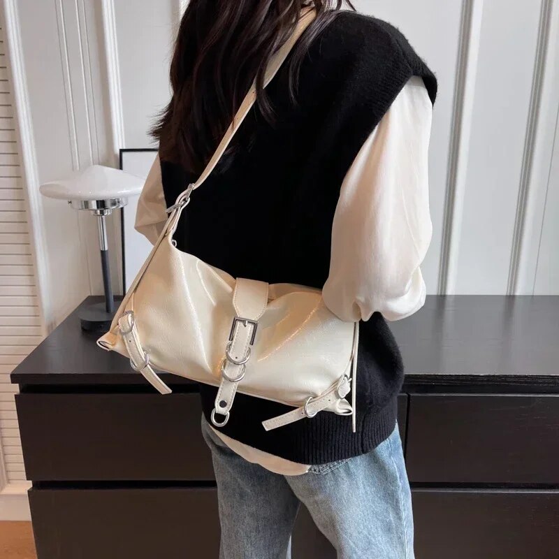 bags : Casual Schoudertas Dames Wit - Rits- en Gespsluiting - Synthetisch Leer in Wit van Pantino