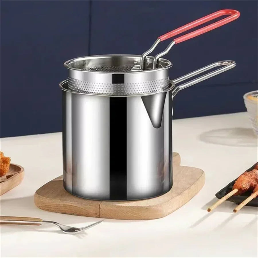 Home & Garden > Kitchen & Dining : Mini Frituurpan 1200ML RVS met Zeef voor Thuisgebruik in van Belro