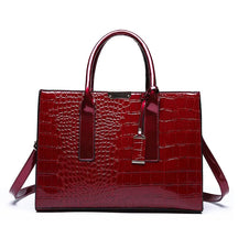 bags : Tas met Krokodillenprint Dames - Bruin in Rood van Pantino
