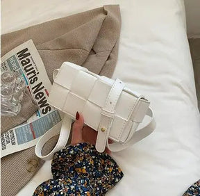 bags : Clutch Wit - ChicClutch - In Eenvoud in Wit van Pantino