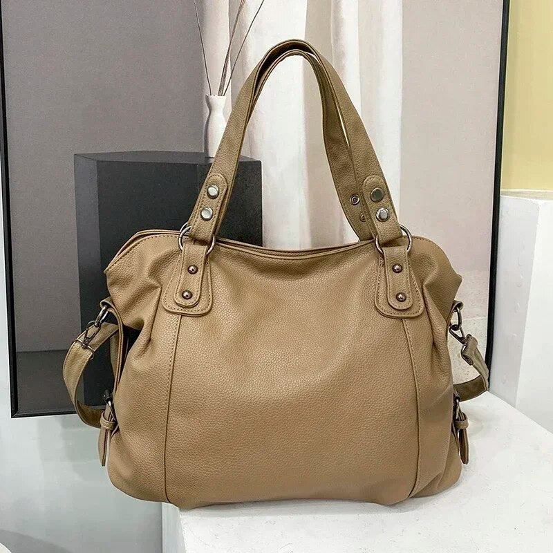 bags : Handtas Dames Beige - Luxe Leren in Khaki van Pantino